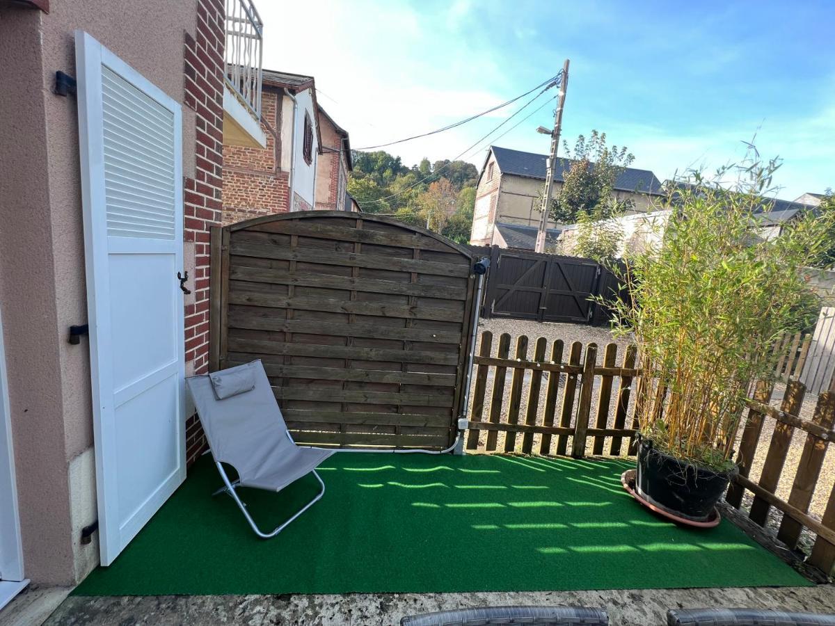 Chez Jules Apartment Онфльор Екстериор снимка