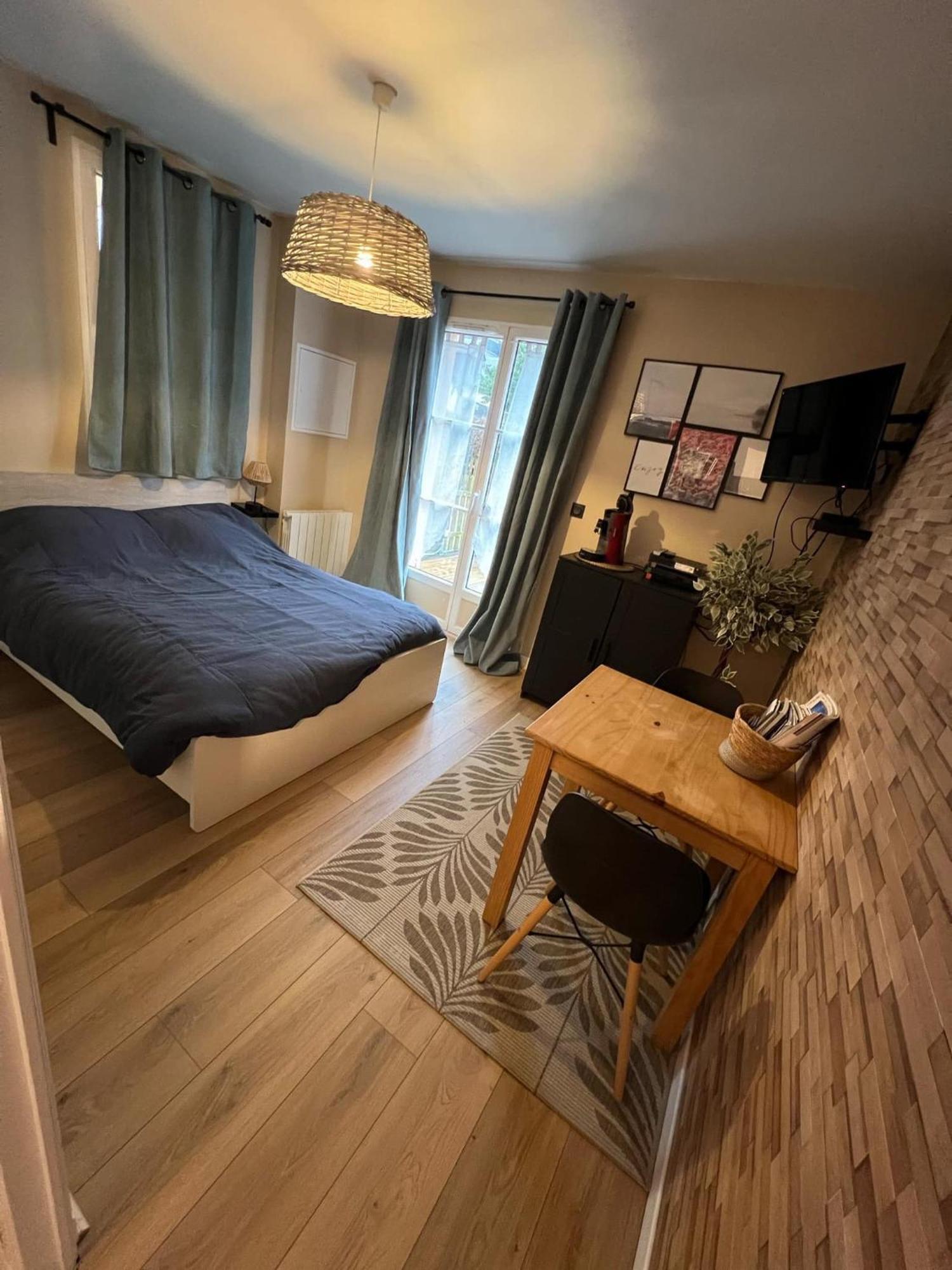 Chez Jules Apartment Онфльор Екстериор снимка